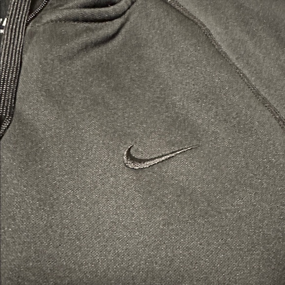 Nike Black Full-Zip Hoodie - Picture 2 of 5